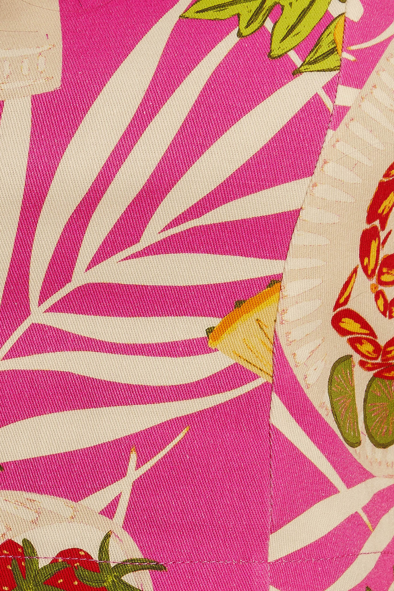 ARTY VACATION WOVEN TOP