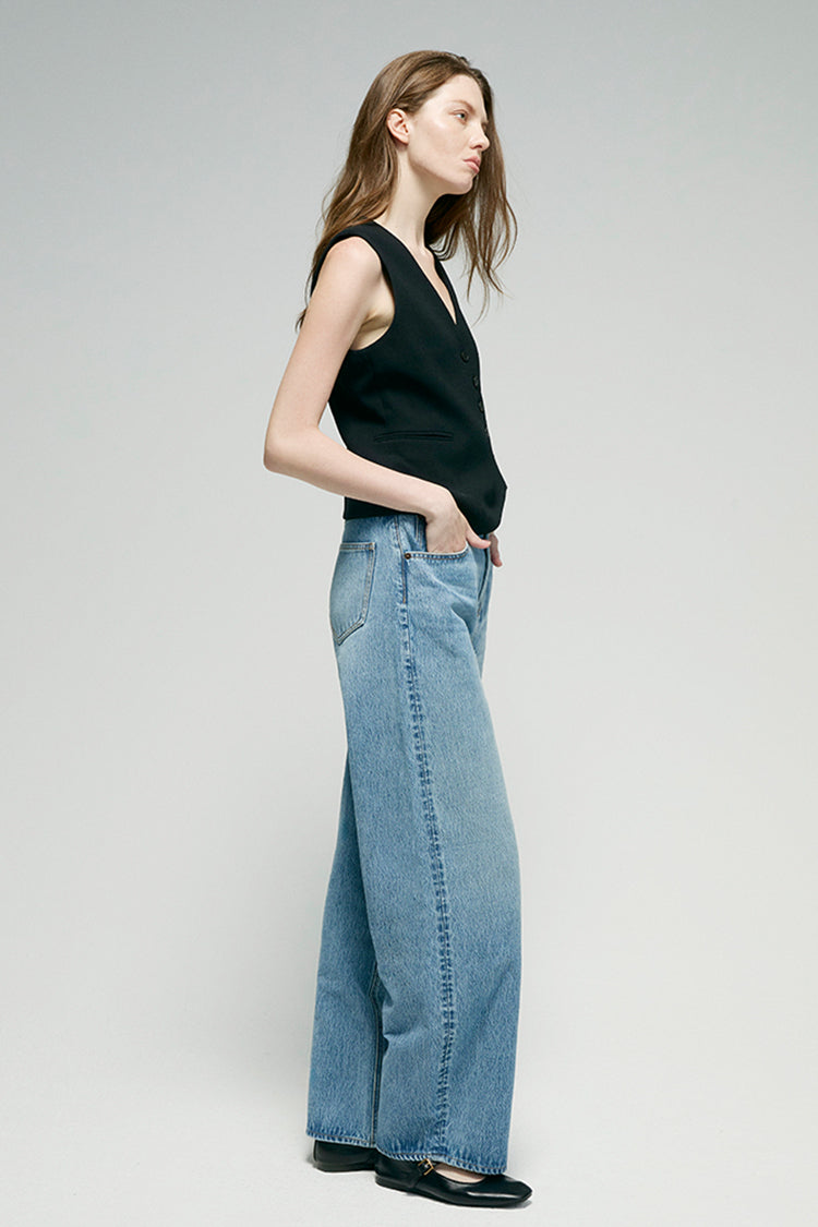 RELAXED WIDE-LEG CURVE JEANS