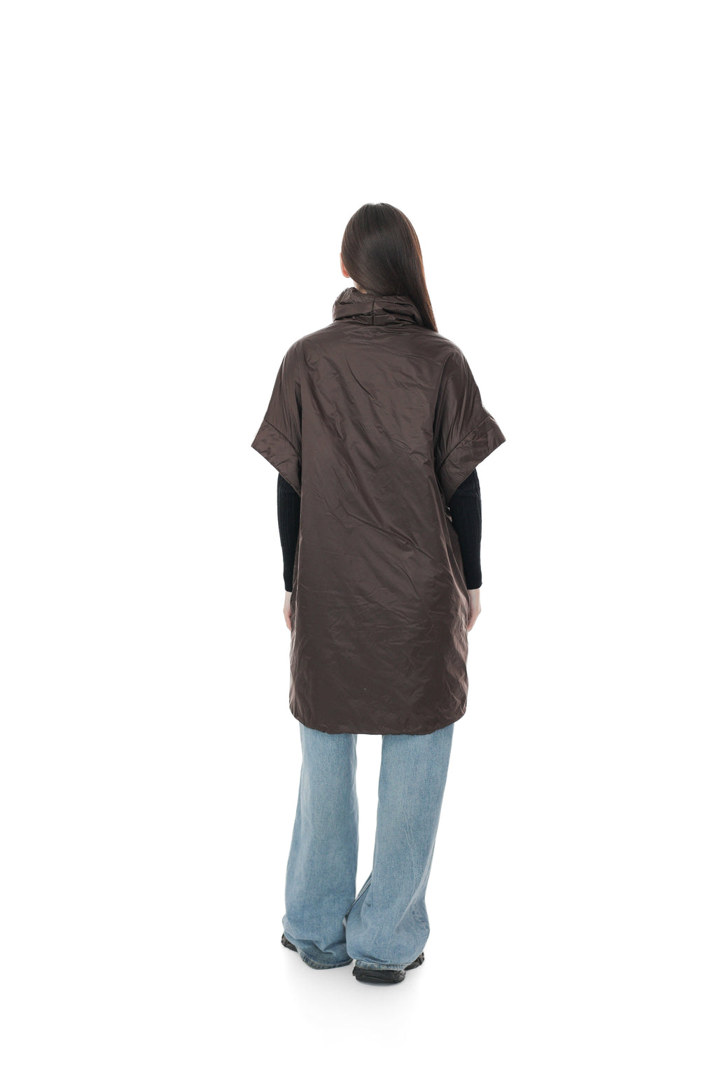 Emery Relaxed Fit Vest in Chocolate