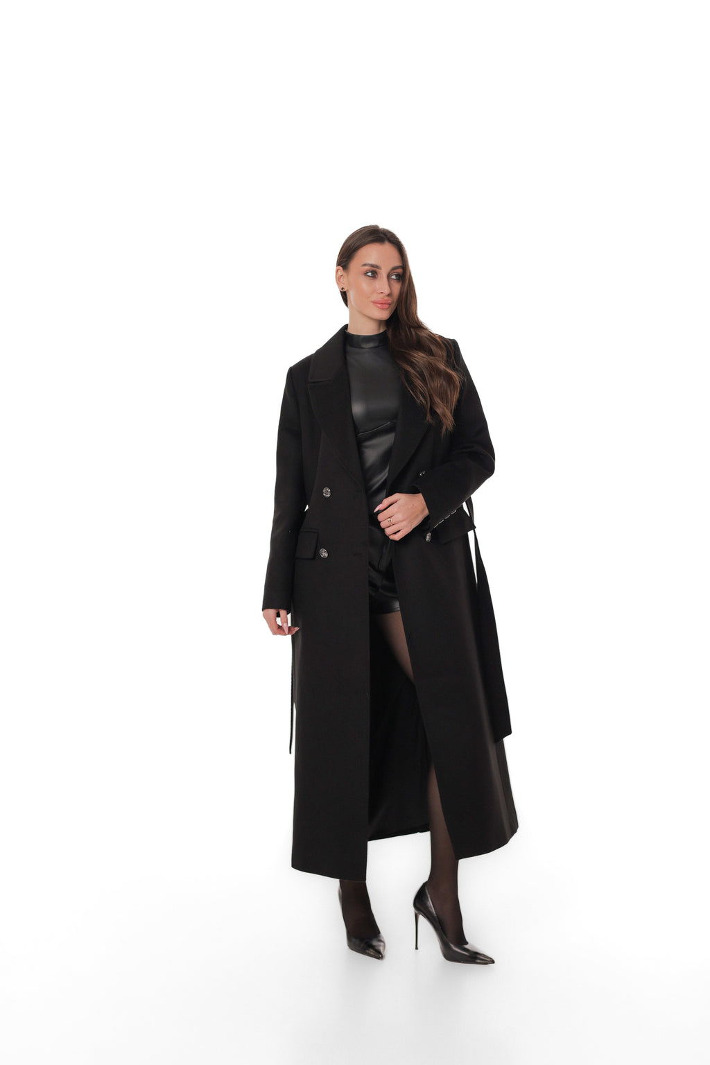 Ellis Tailored Cashmere Wool Coat in Black