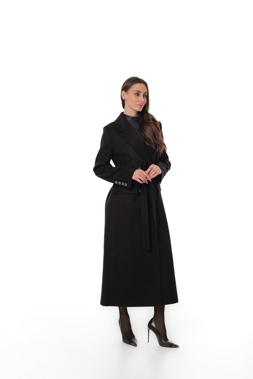 Ellis Tailored Cashmere Wool Coat in Black