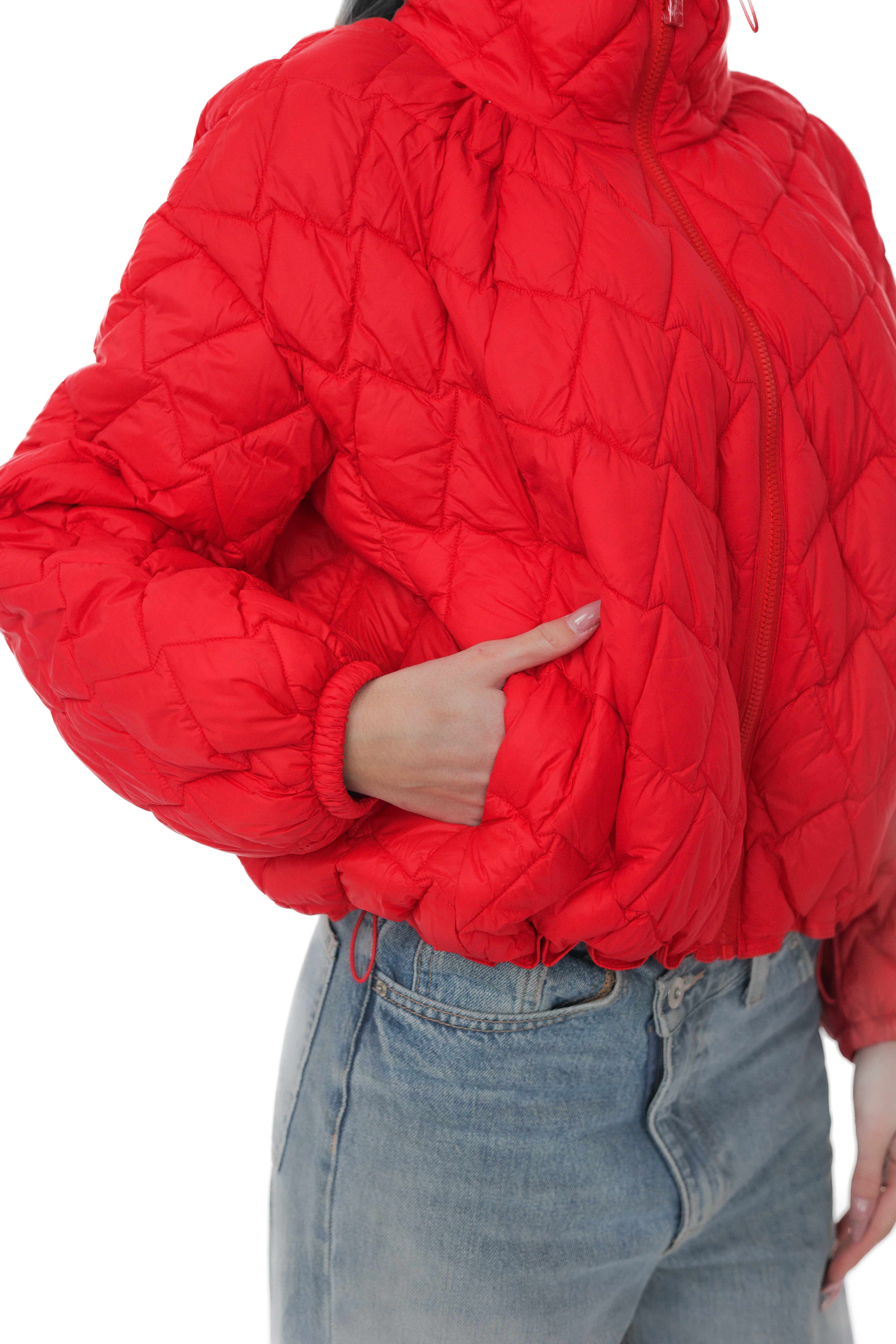 LIGHT QUILTED JACKET IN RED