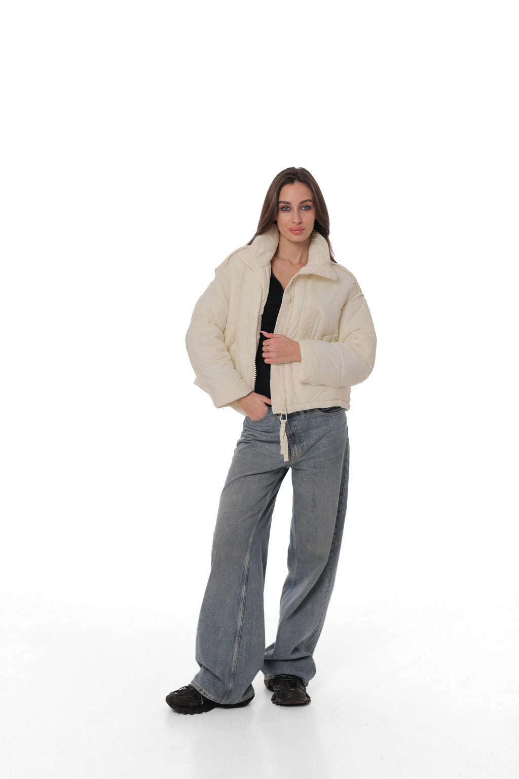 Short Lightweight Mid-Season Jacket