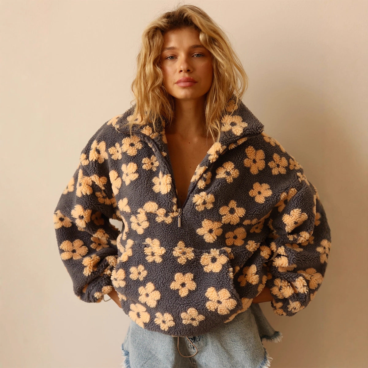 Winter Flowers Cozy Zip-Up Pocket Pullover