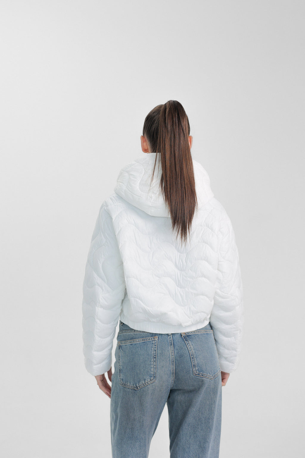 LEXI CROPPED JACKET IN WHITE