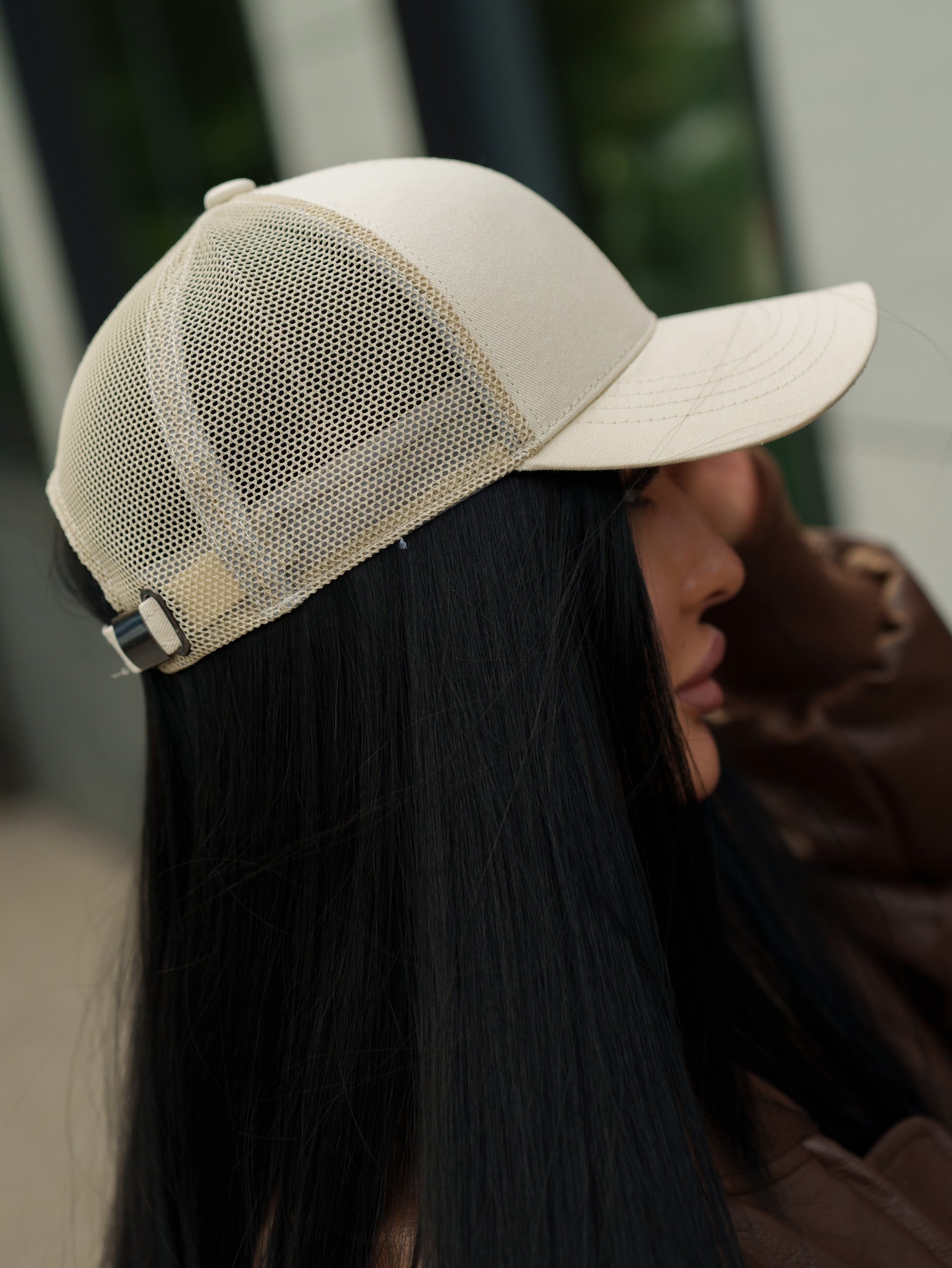 MESH-BACK BASEBALL CAP