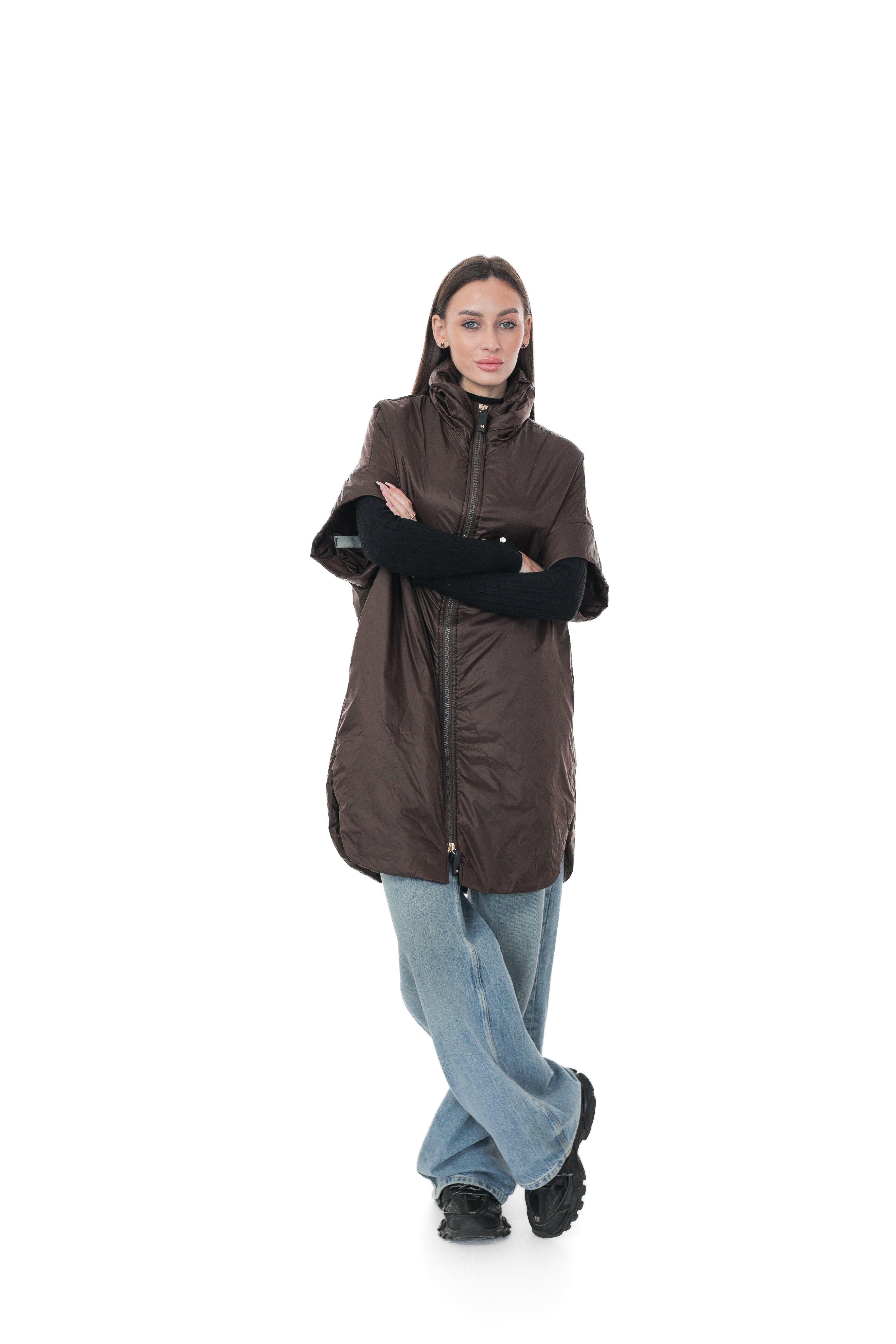 Emery Relaxed Fit Vest in Chocolate