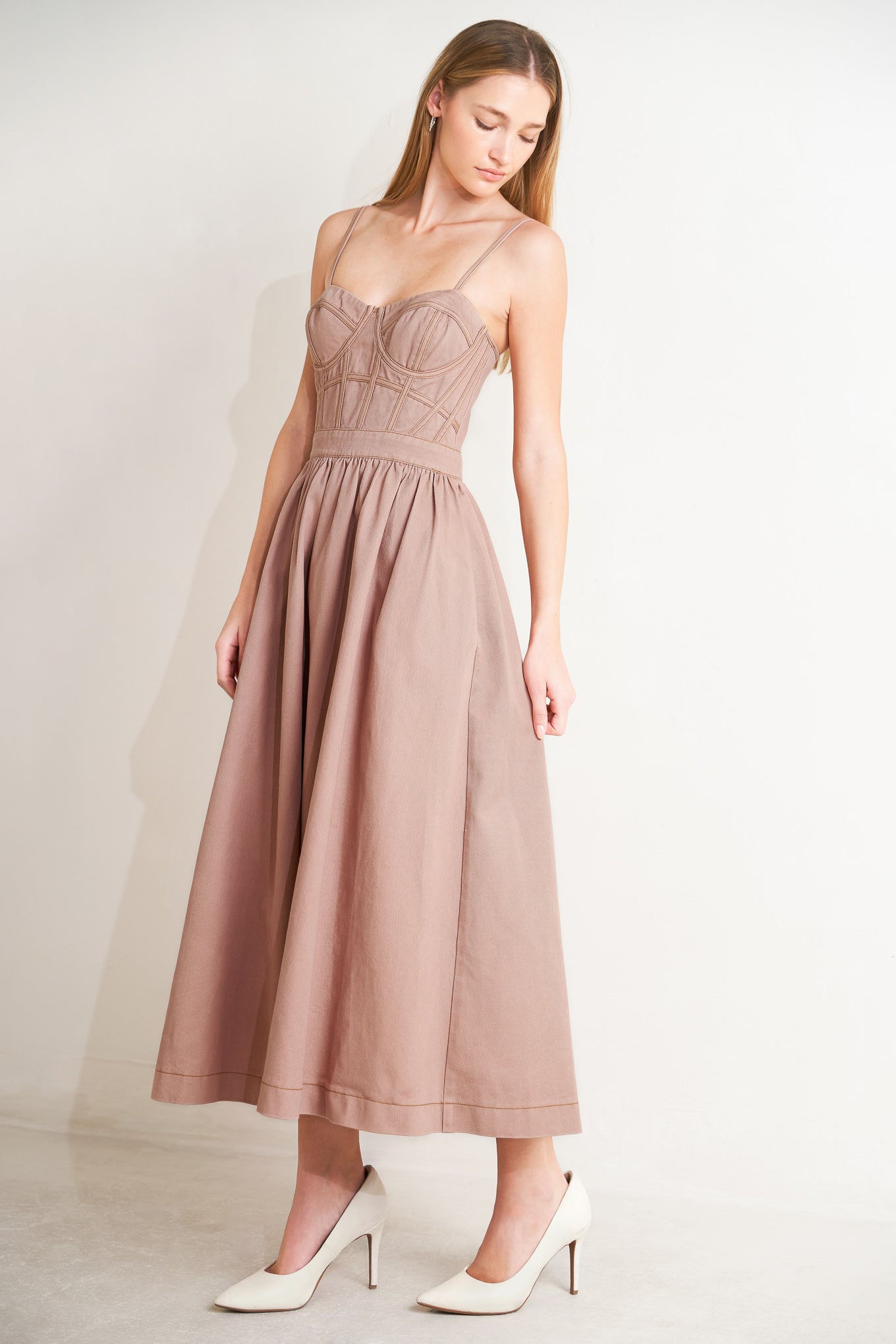 UNDERSTATED GLAM WOVEN TWILL MIDI DRESS