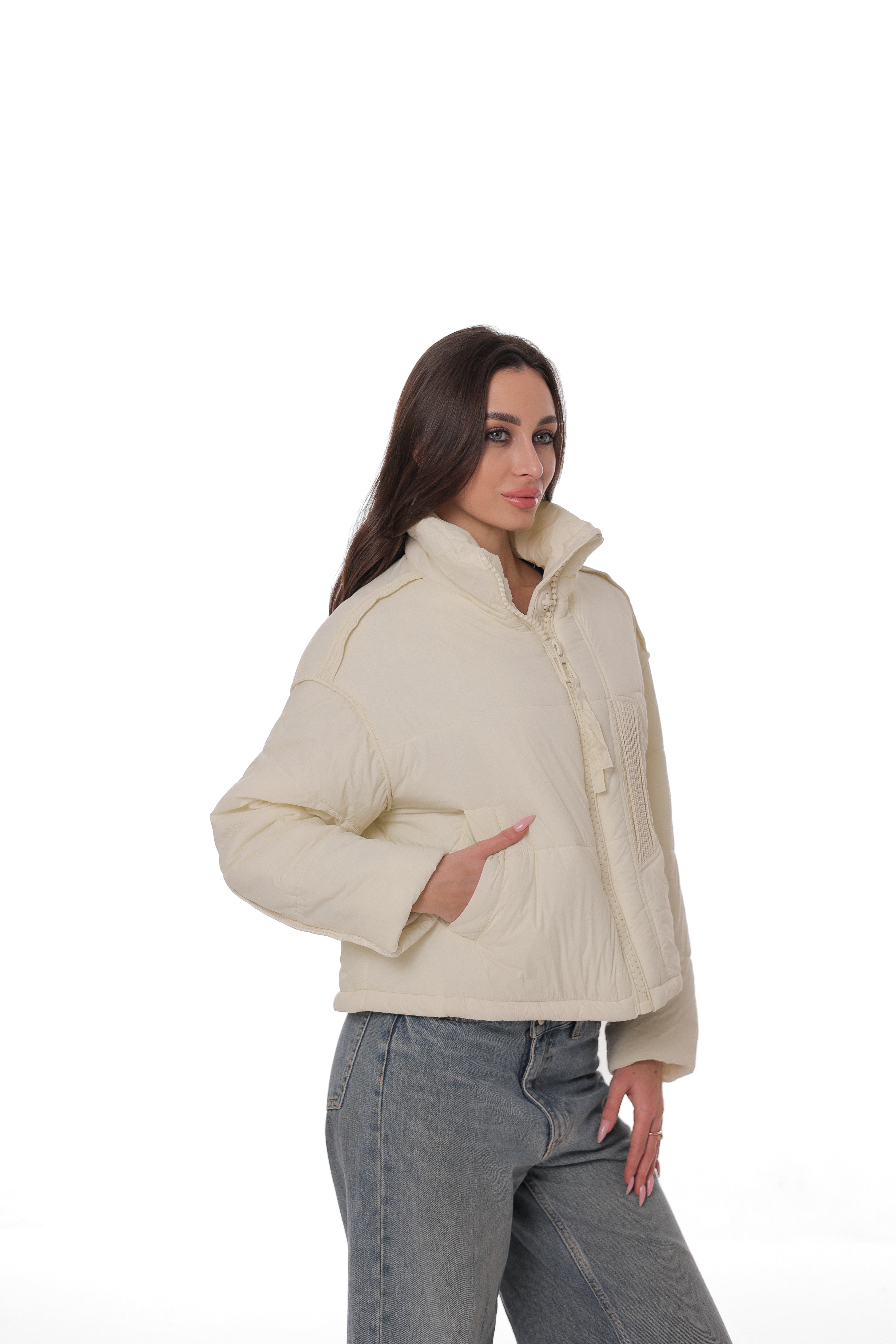 Short Lightweight Mid-Season Jacket