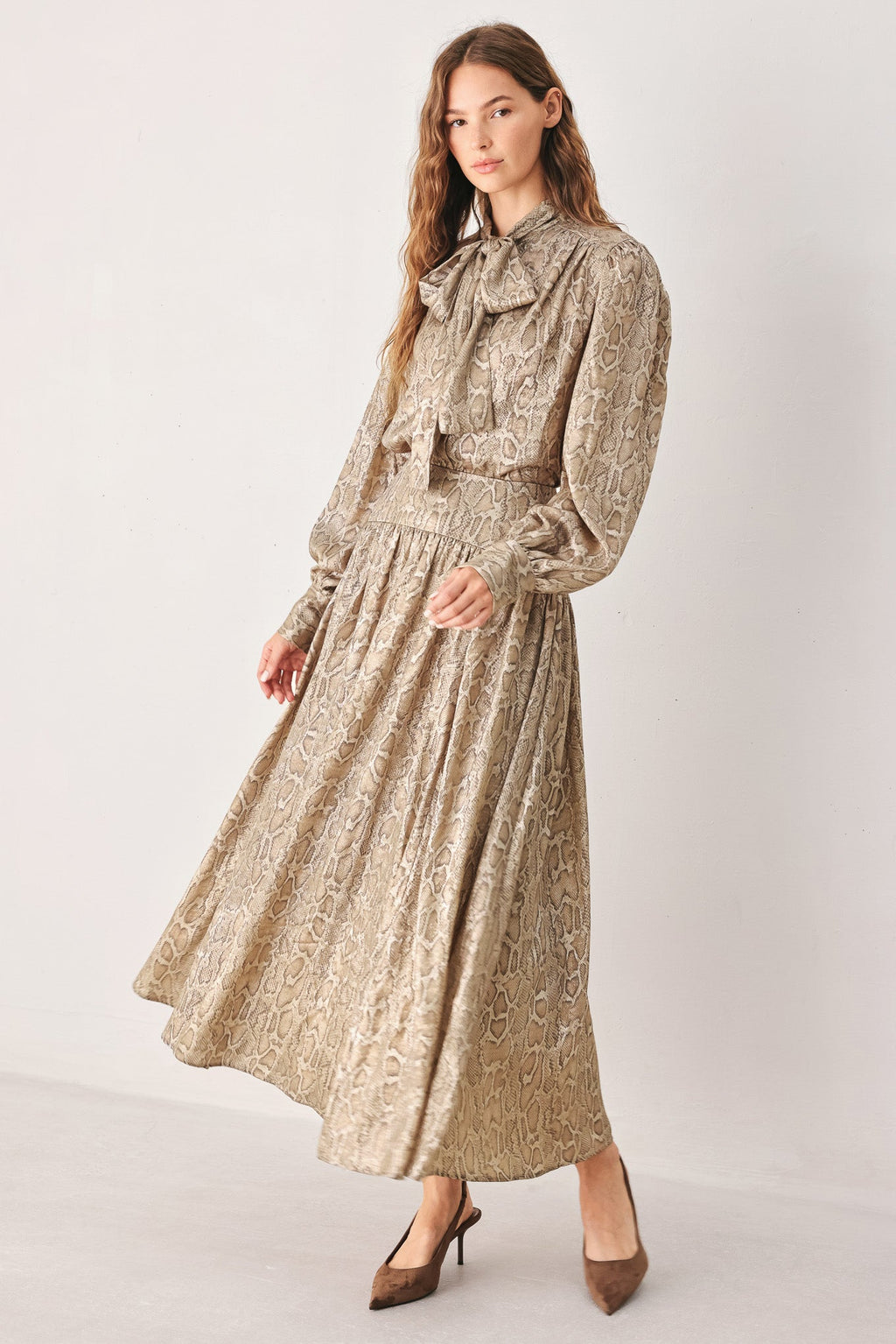 SERPENTINE TAUPE SNAKESKIN MIDI SKIRT