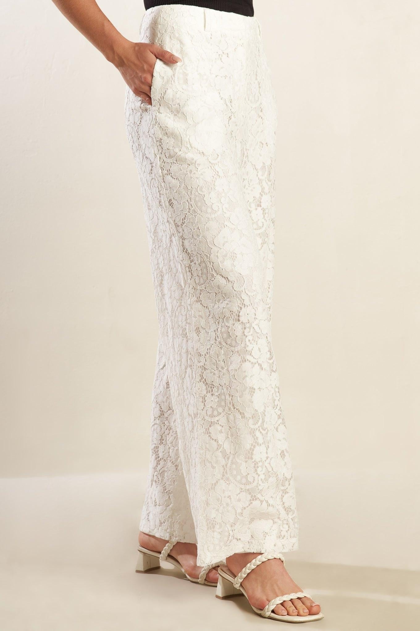 TRUST IN YOU WOVEN LACE PANTS
