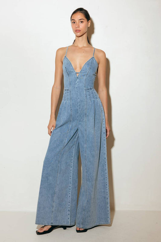 EASED LINE LIGHT DENIM JUMPSUIT