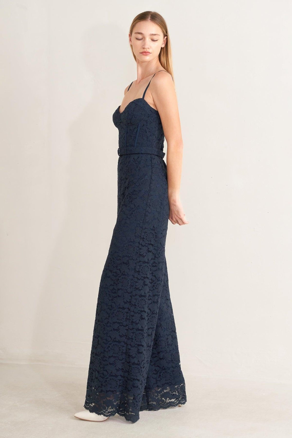 EVENING MUSE LACE JUMPSUIT