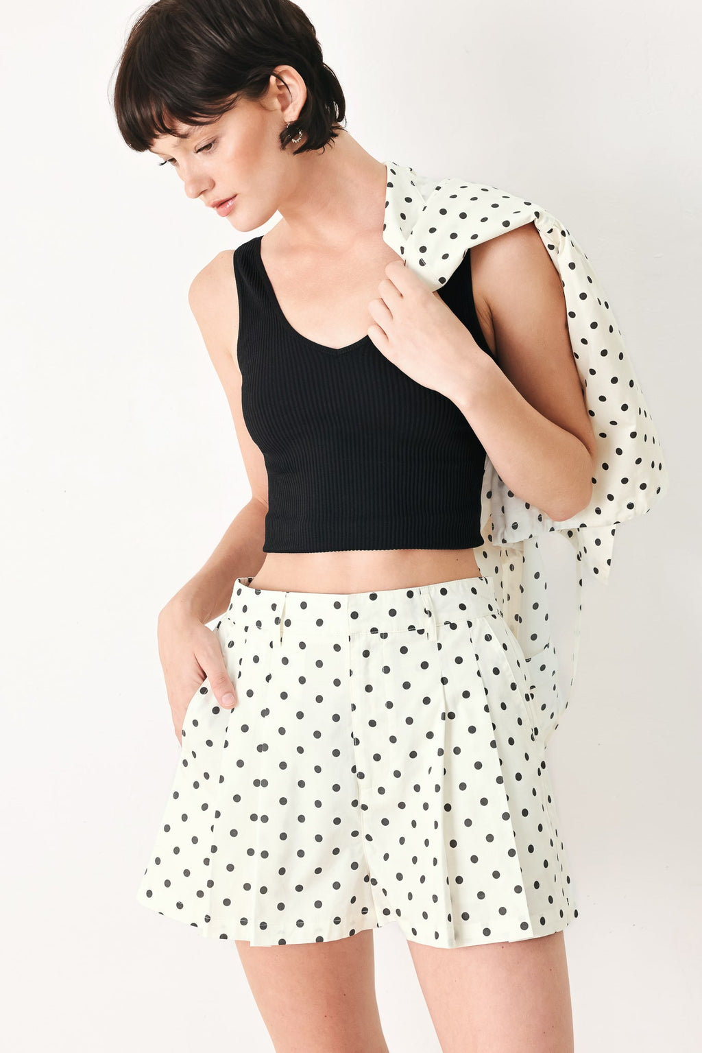 CHAMPAGNE DOTS SHORTS