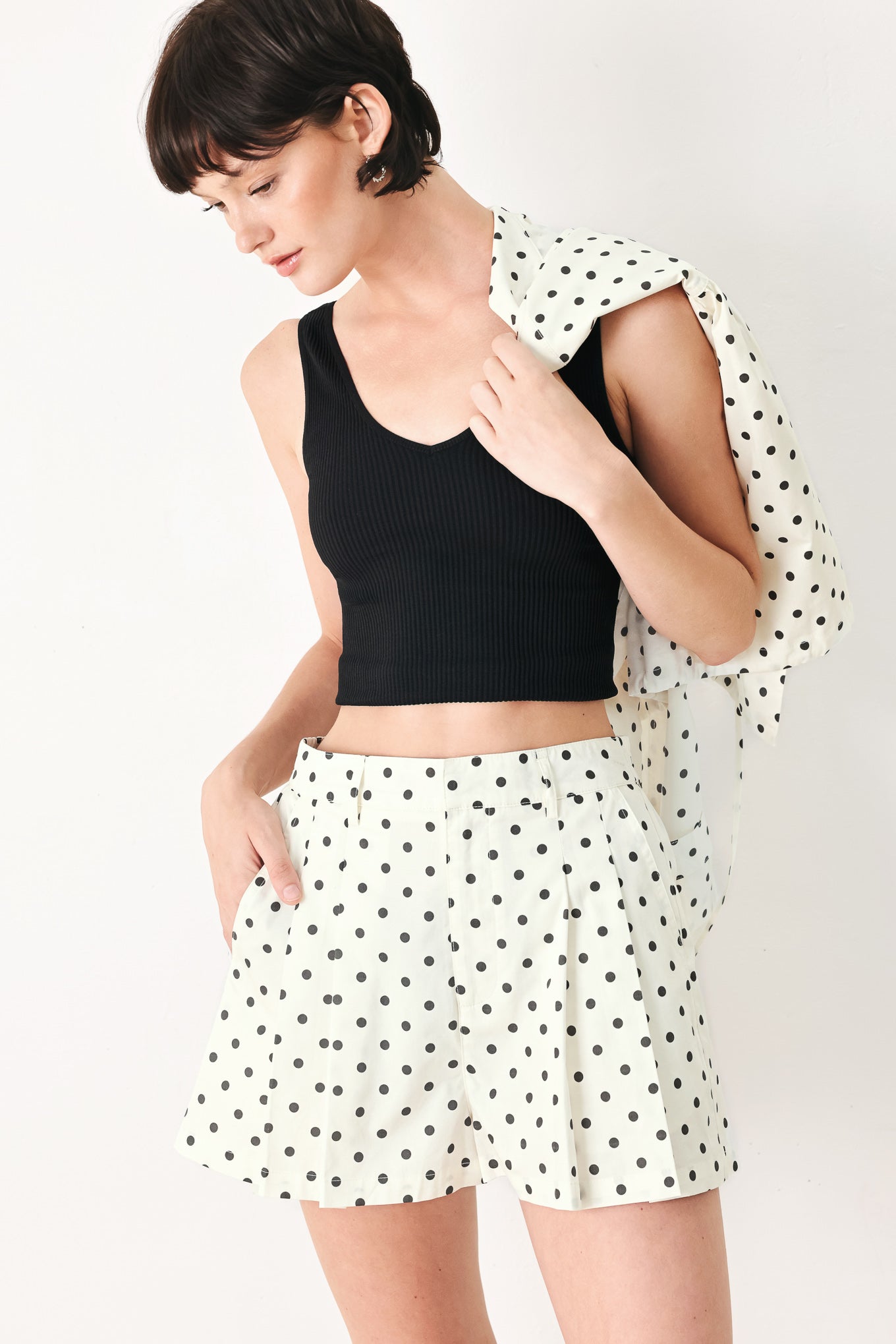CHAMPAGNE DOTS SHORTS