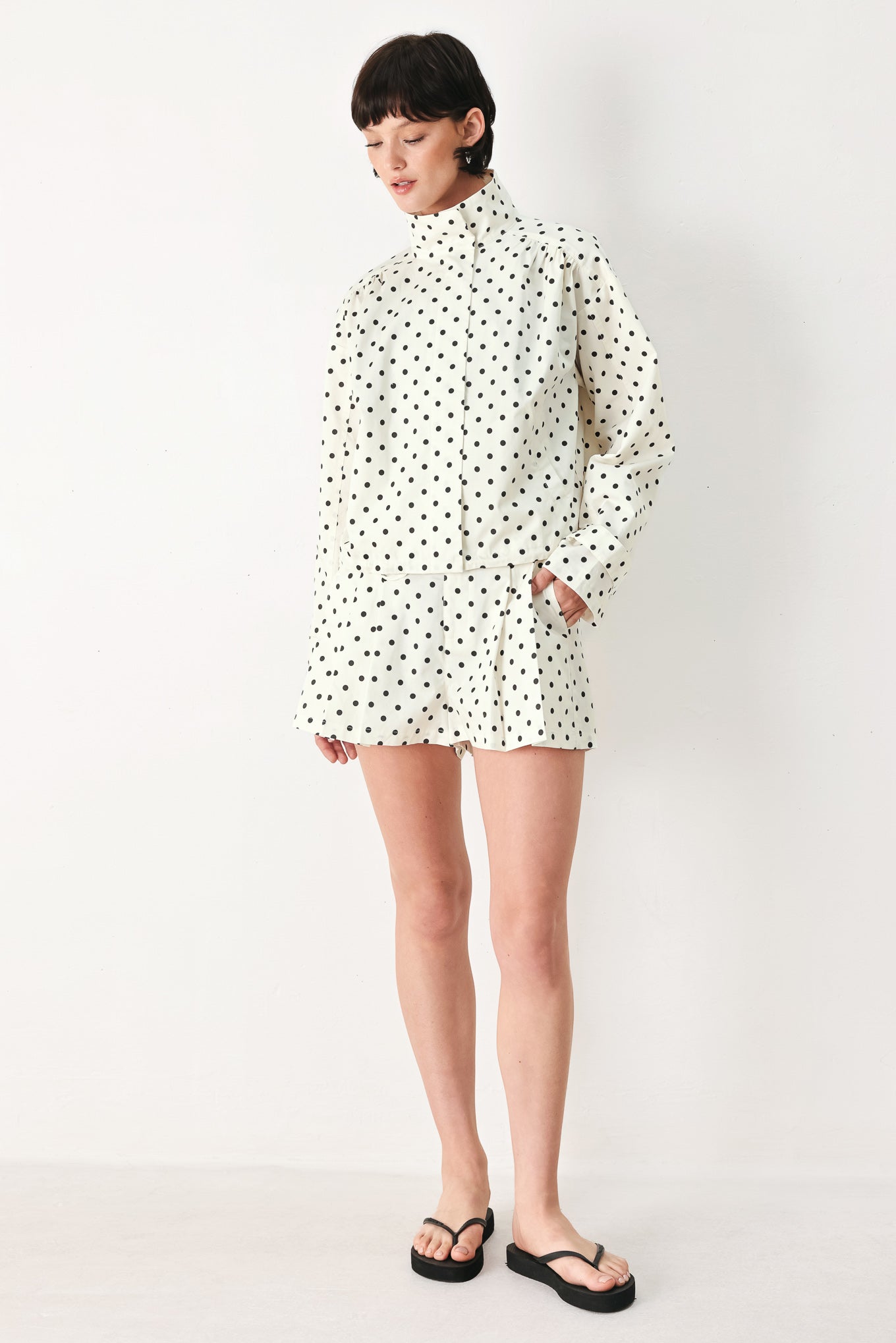 CHAMPAGNE DOTS SHORTS