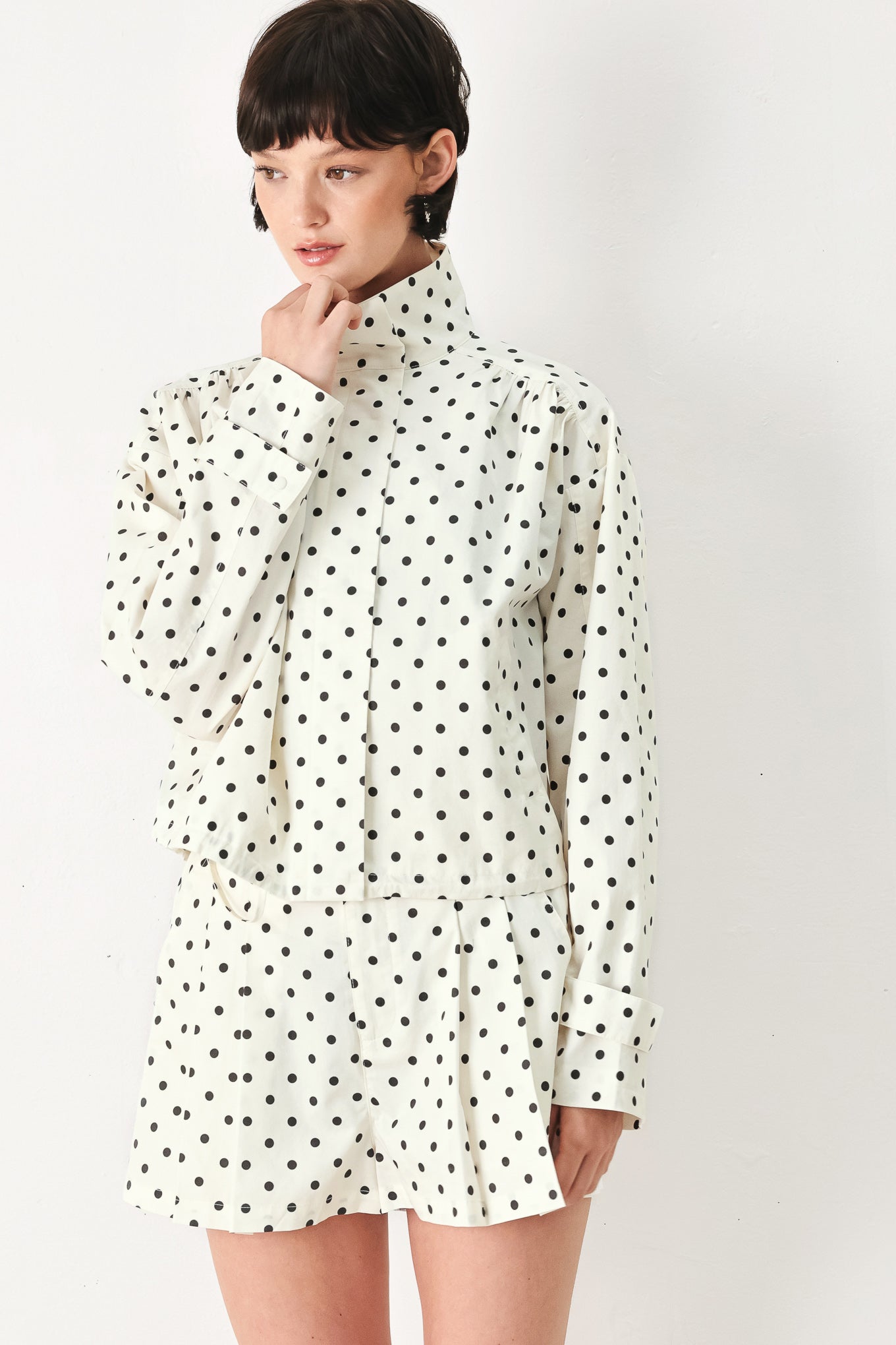CHAMPAGNE DOTS SHORTS