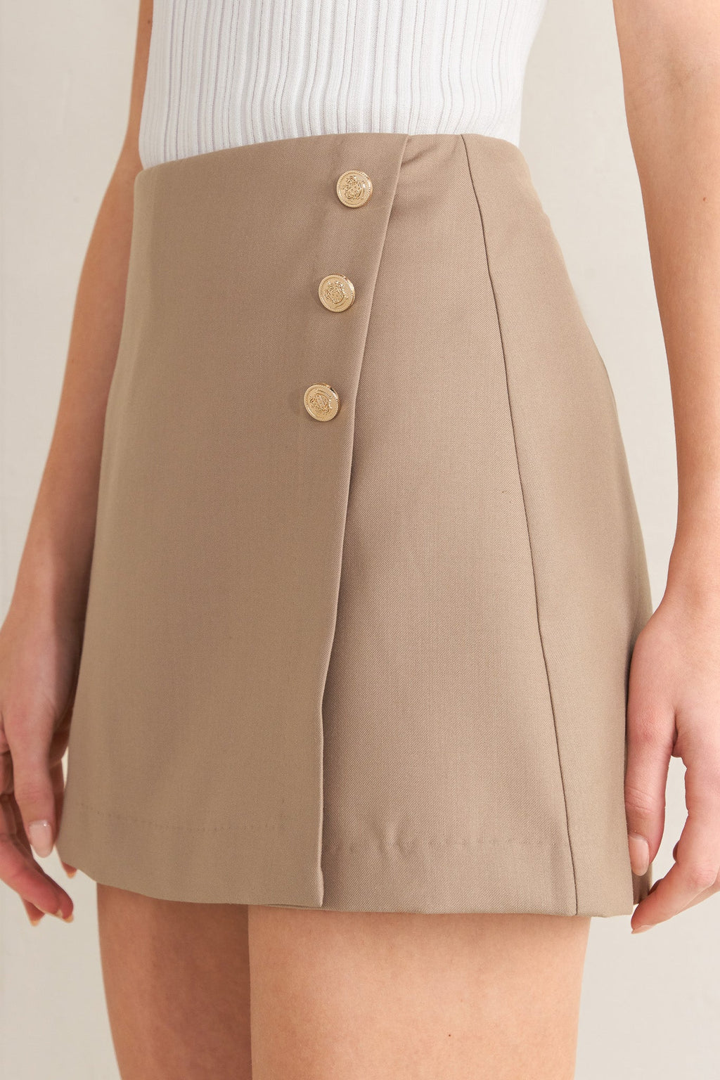 MANHATTAN PEPLUM SKORT