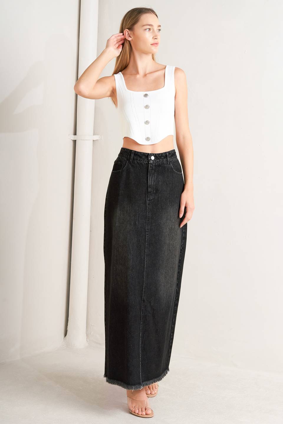 LUXE BUTTON TOP