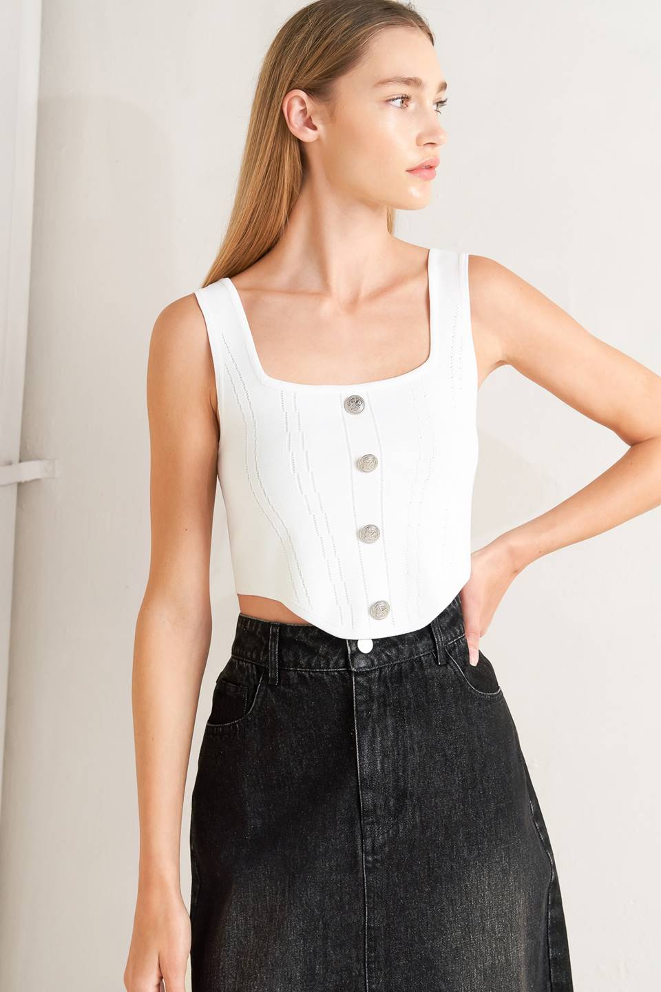 LUXE BUTTON TOP