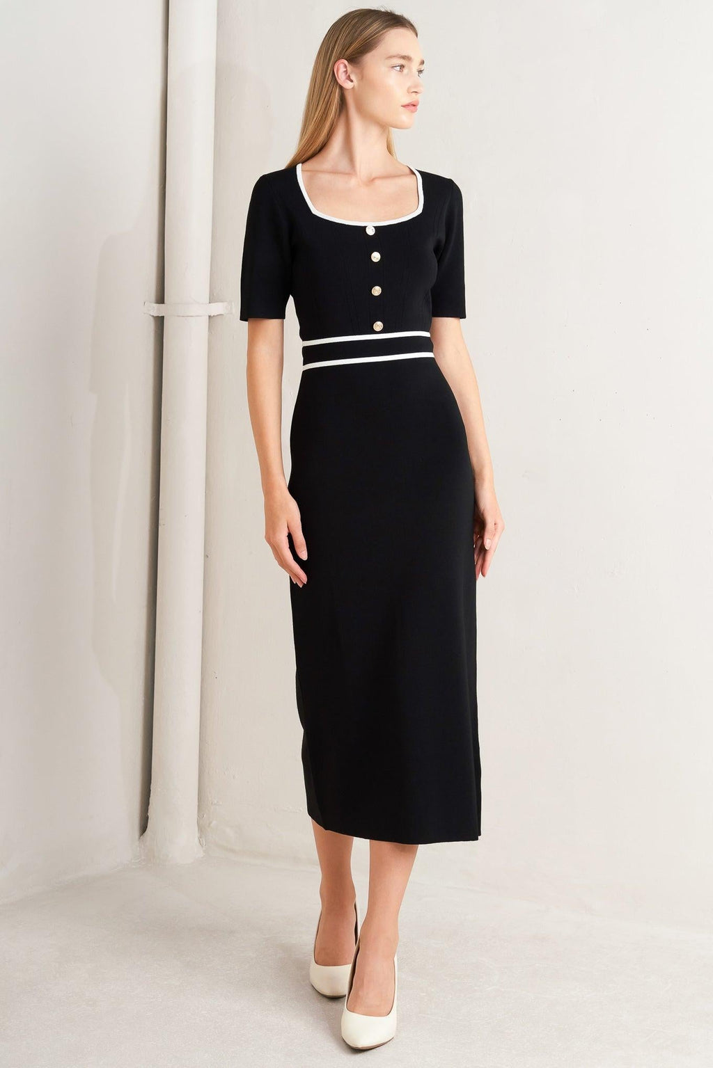 ELEGANT FRAME SWEATER KNIT MIDI DRESS