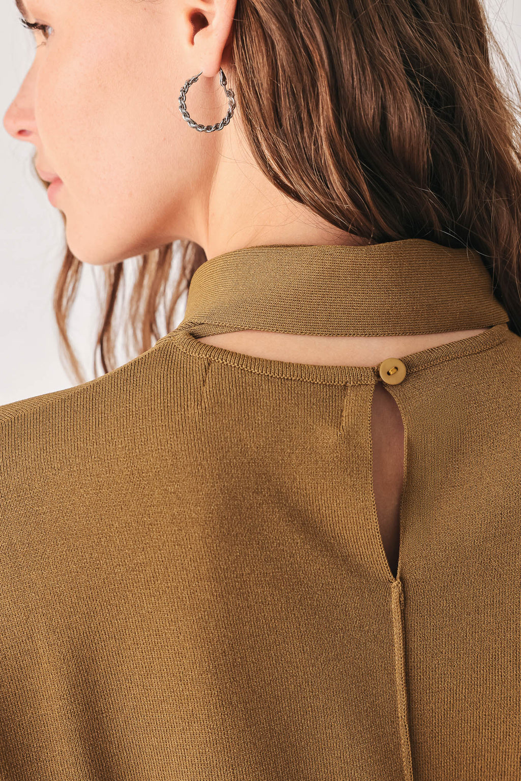 AMBER SOFT KNIT SCARF TOP