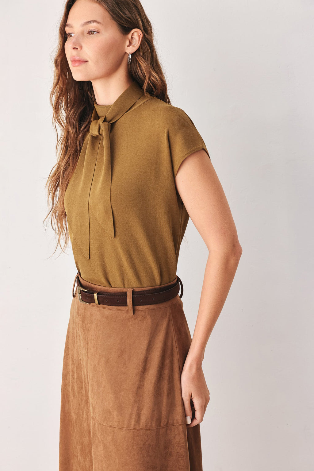 AMBER SOFT KNIT SCARF TOP