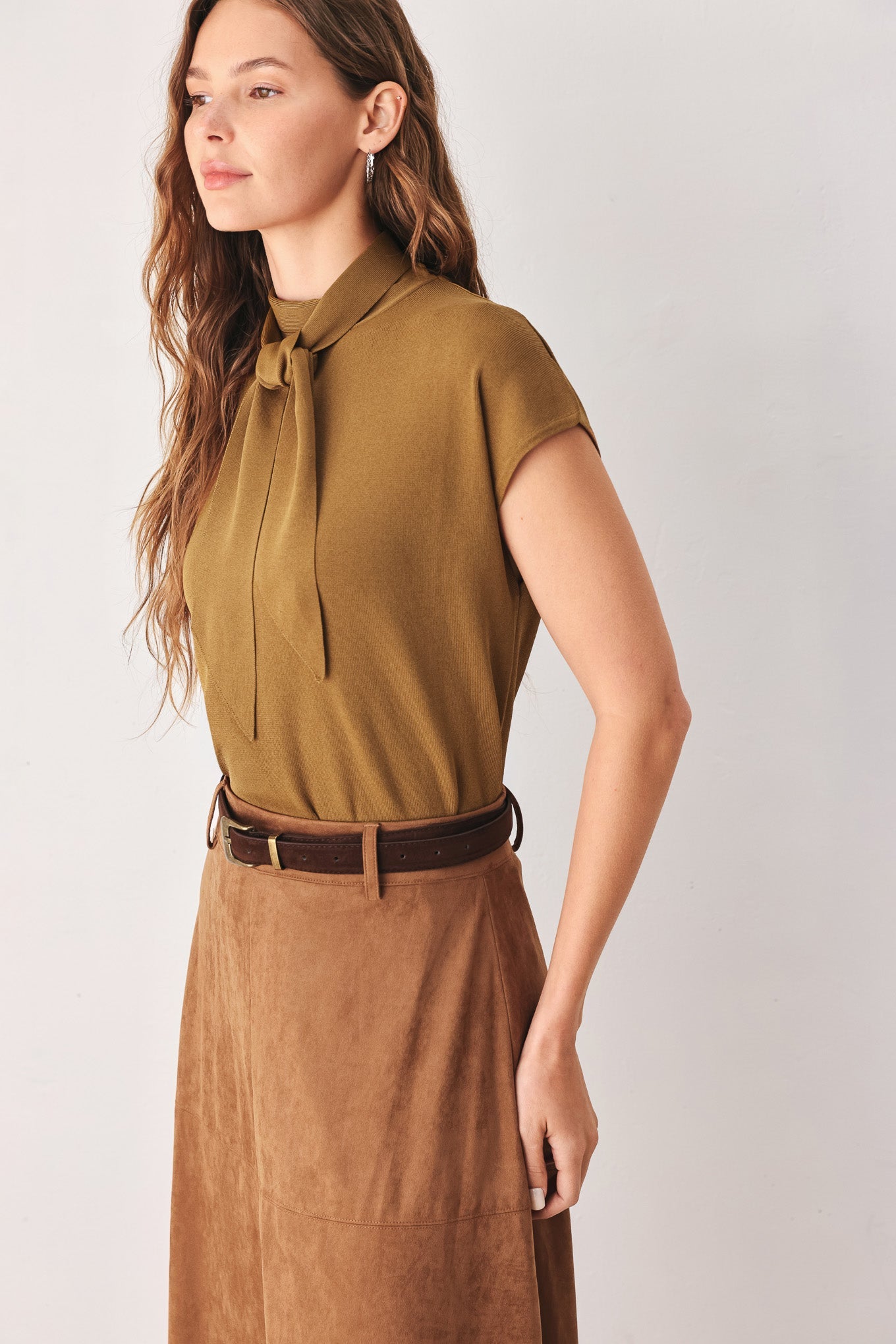 AMBER SOFT KNIT SCARF TOP