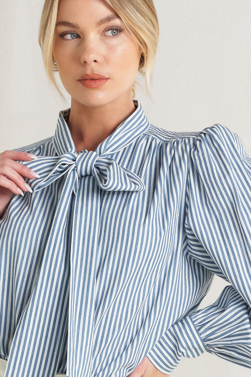 CHARMING INTENTIONS TOP