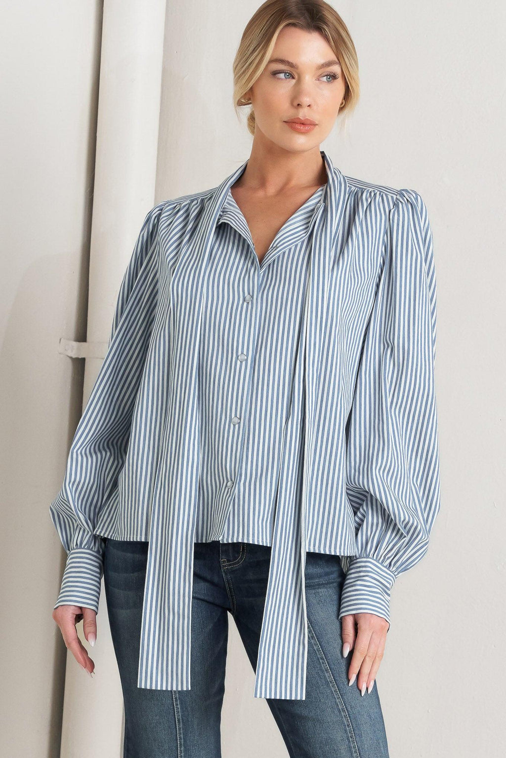 CHARMING INTENTIONS TOP