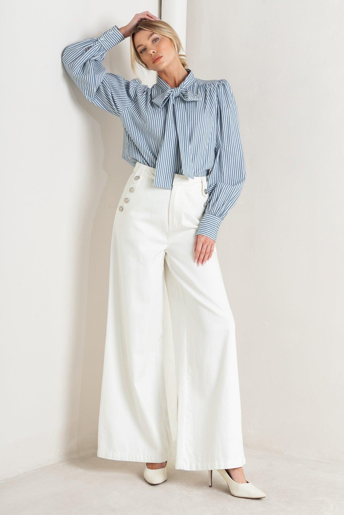 CHARMING INTENTIONS TOP