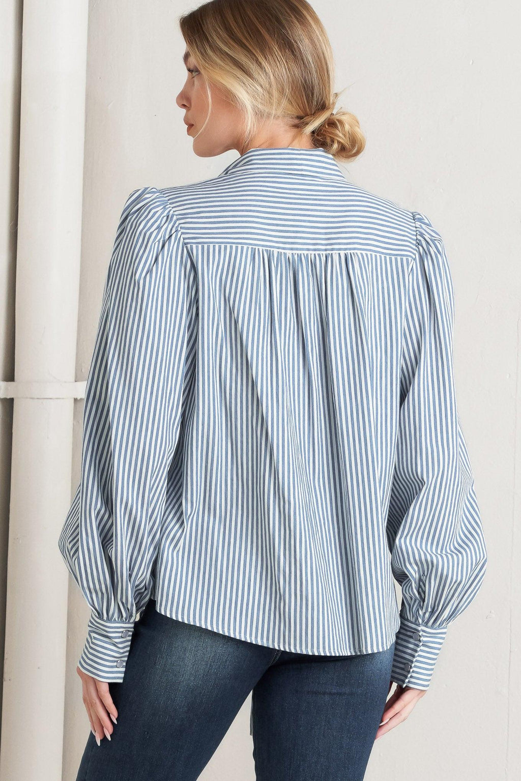 CHARMING INTENTIONS TOP