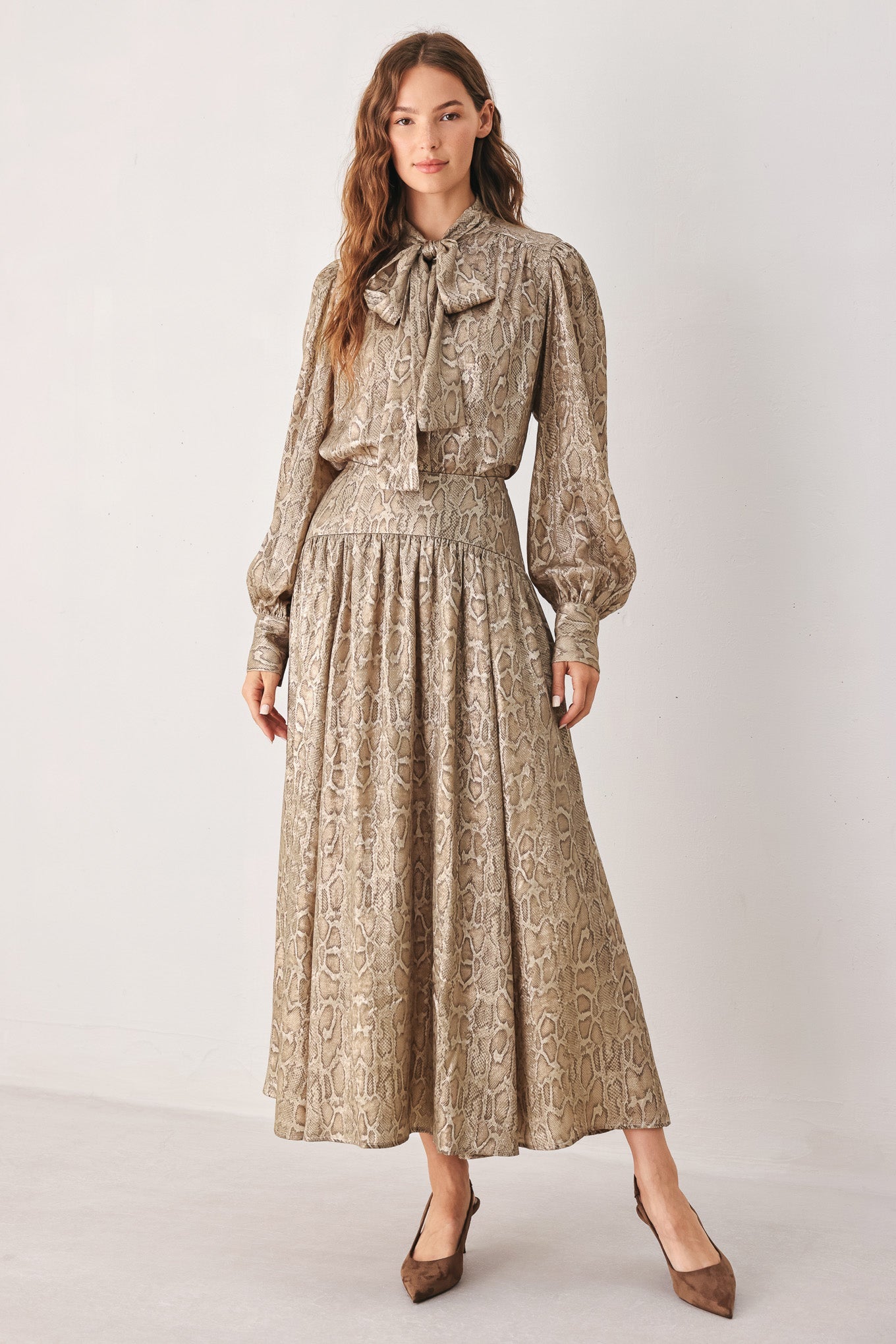 SERPENTINE TAUPE SNAKESKIN TOP