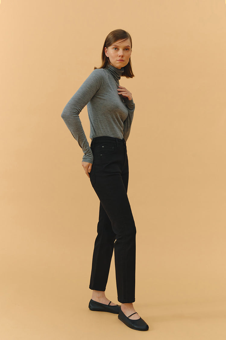 TWO SHOTS HIGH RISE STRAIGHT CROP JEANS
