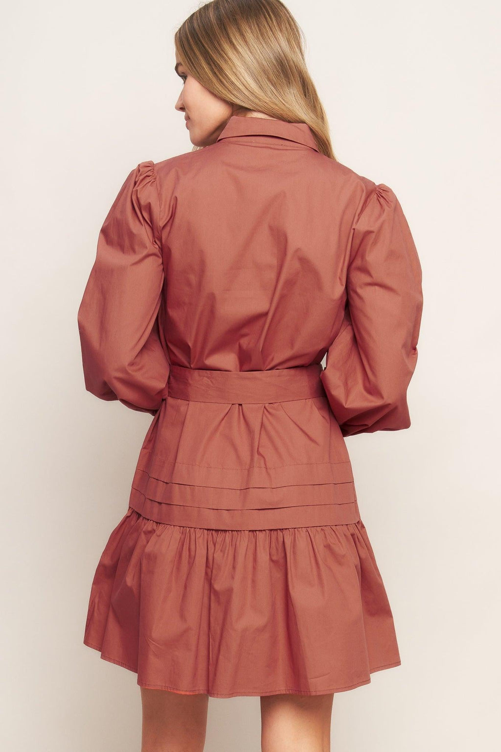 AESTHETIC POSE WOVEN MINI DRESS