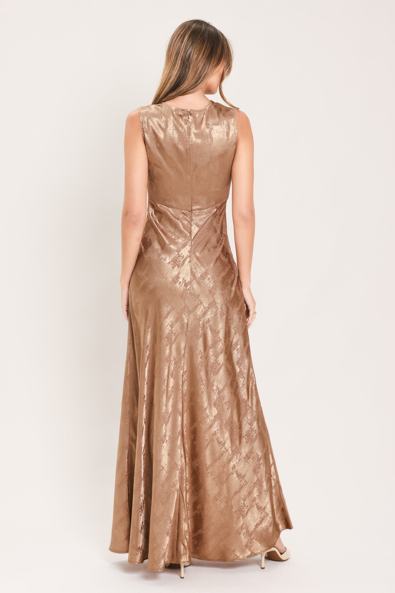 LUMINOUS CHAMPAGNE KISS MAXI DRESS