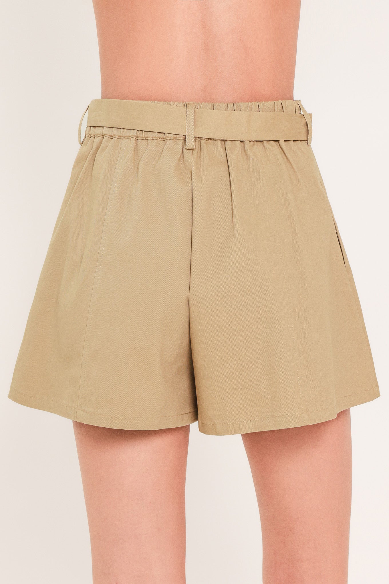 BEIGE MORNING SHORTS