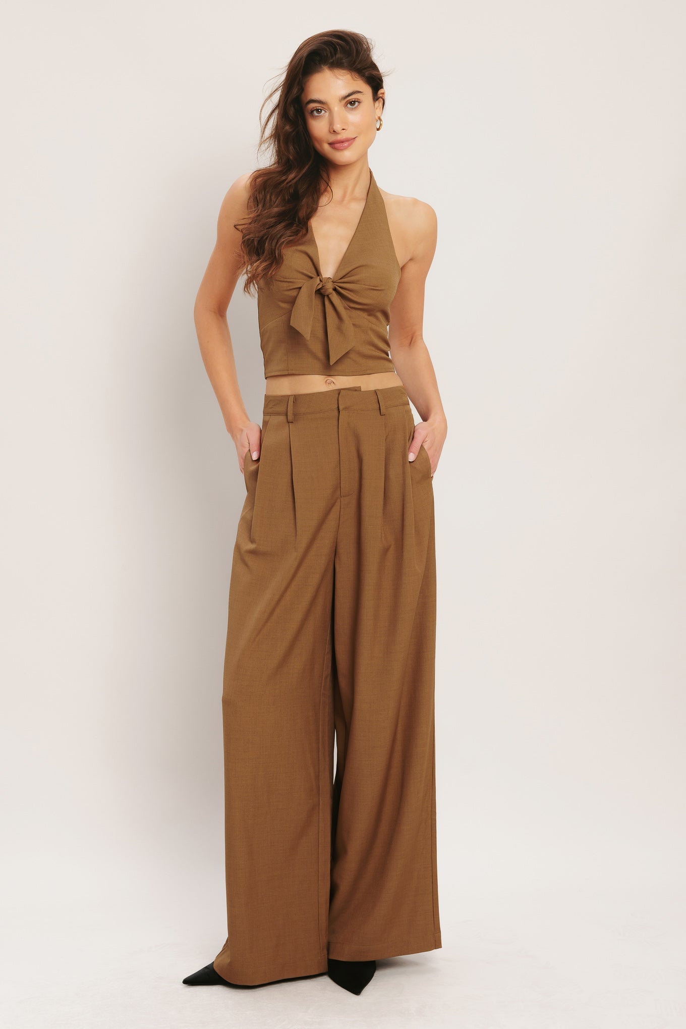 UMBER FLOW WOVEN HALTER TOP