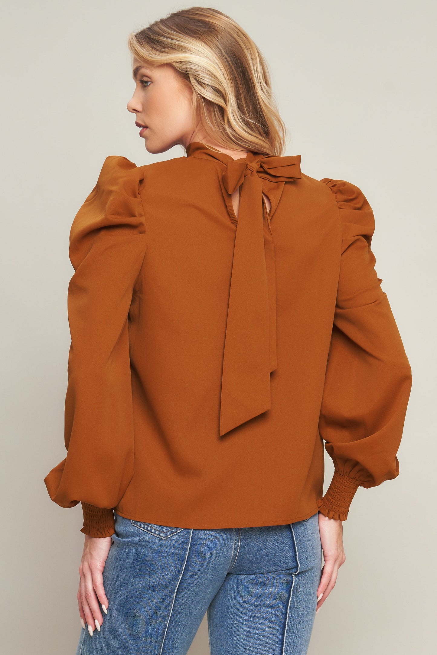 SET YOURSELF FREE BLOUSE