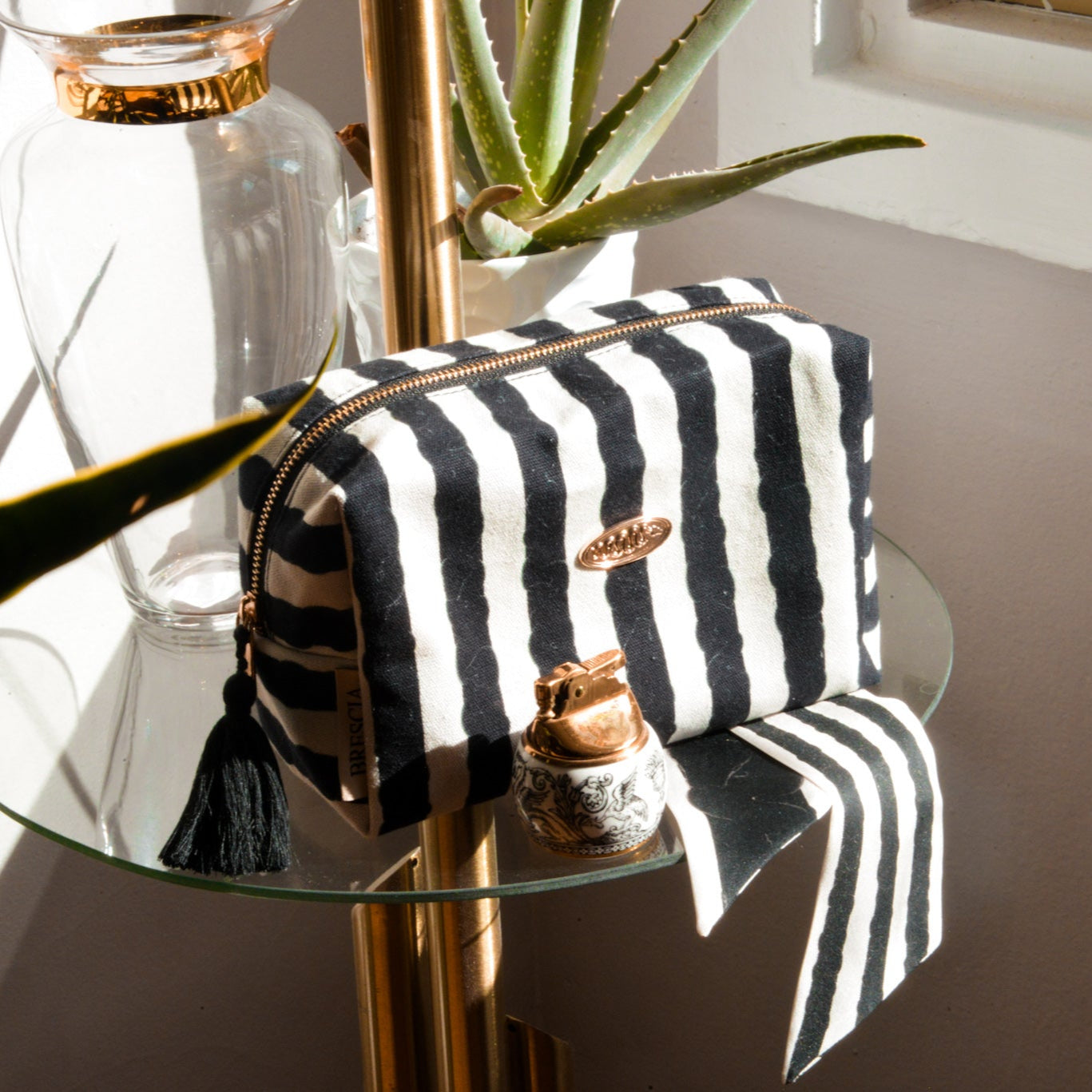 SERPENTINE STRIPE TRAVEL BAG - BLACK