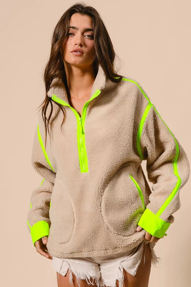 Contrast Edge Half Zip Up Sherpa Jacket