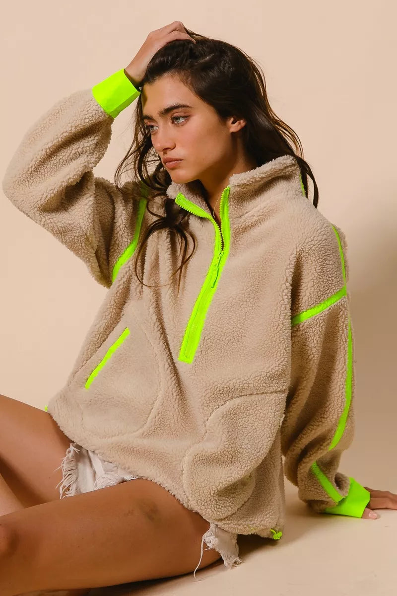 Contrast Edge Half Zip Up Sherpa Jacket