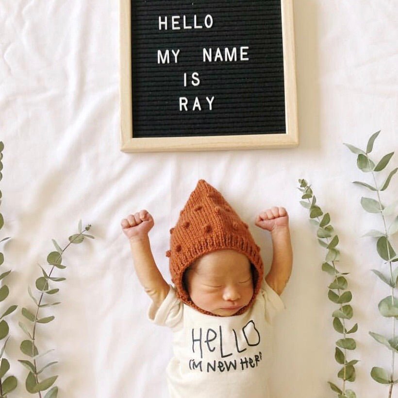 HELLO I'M NEW HERE ORGANIC BABY BODYSUIT