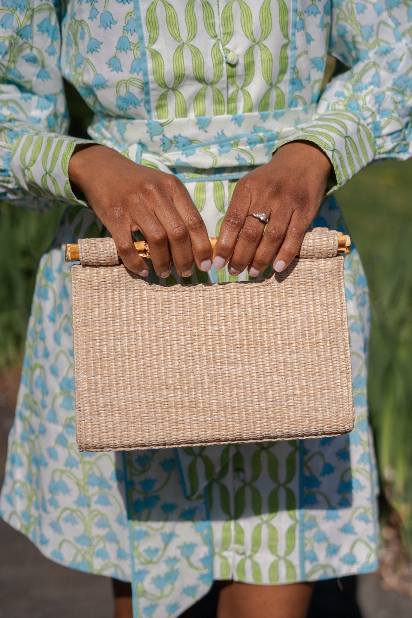 MARY NATURAL STRAW CLUTCH