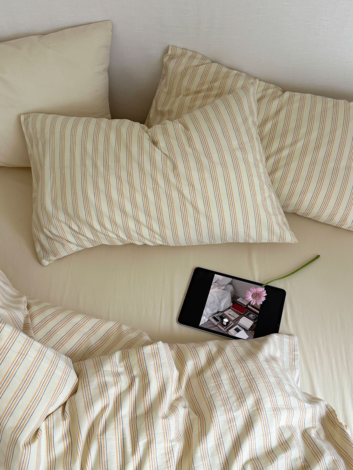 Refreshing Stripe Bedding Set / Yellow